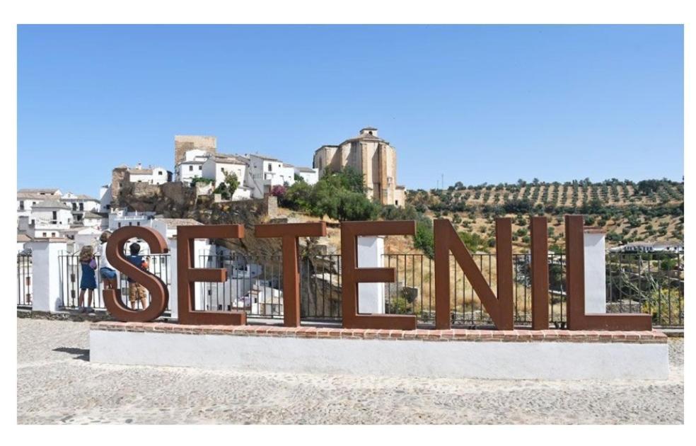 Апартаменти La Medina Alta Setenil De Las Bodegas Екстер'єр фото